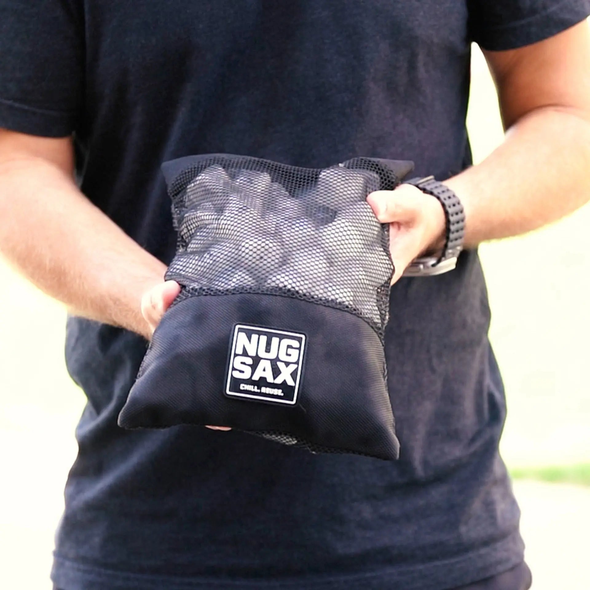 The Single - (1 Pack) Reusable Ice Cubes and Bag NUGSAX